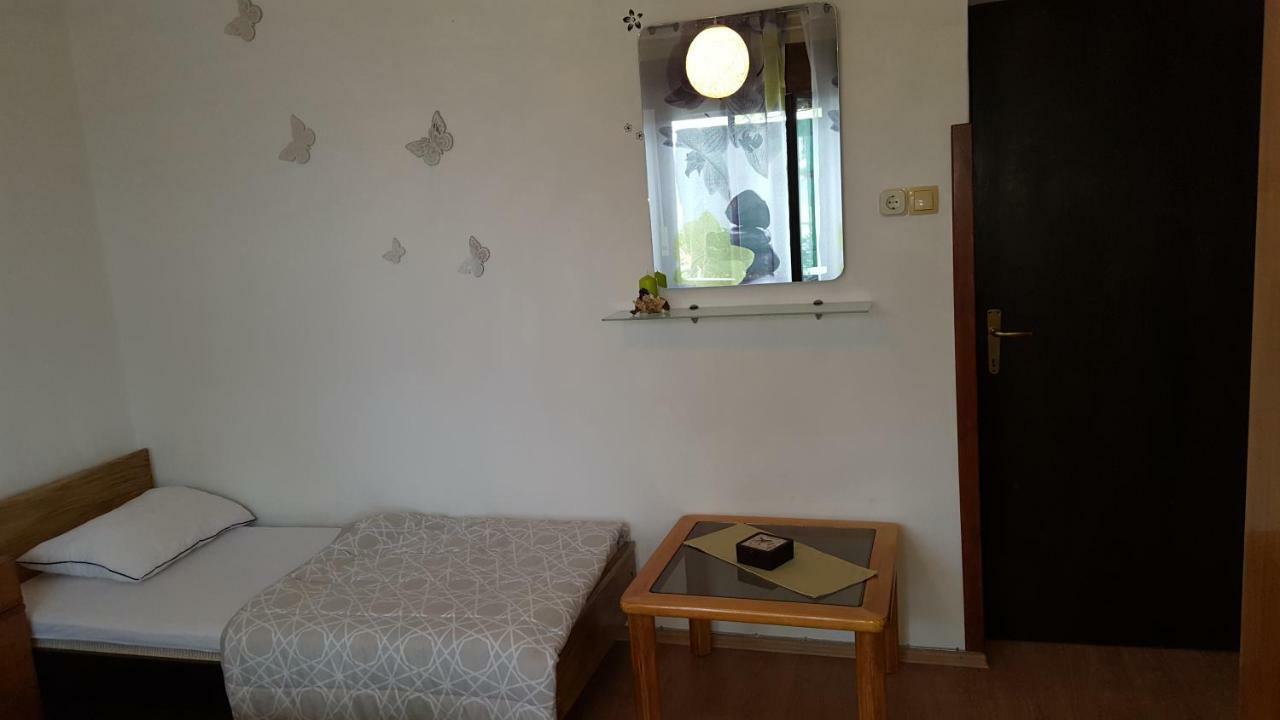 Apartmani Marenda Supetarska Draga Eksteriør bilde